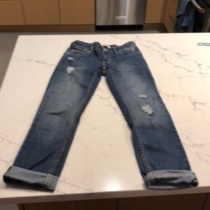 Boyfriend distressed jeans